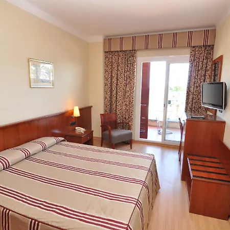 Ξενοδοχείο Montecarlo & Wellness 4*