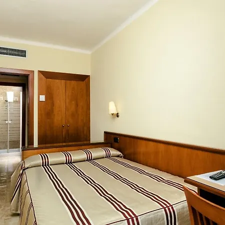 Ξενοδοχείο Montecarlo & Wellness 4*