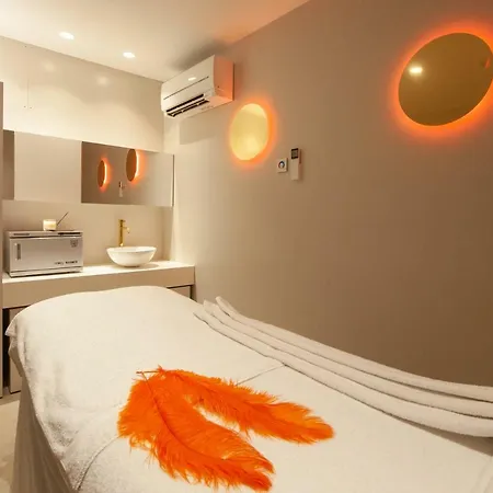 Montecarlo & Wellness Ξενοδοχείο
