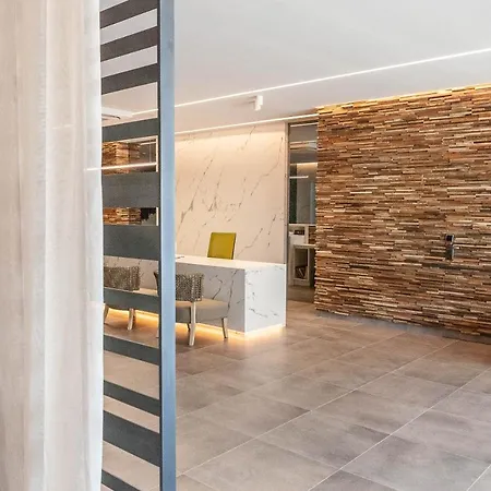 Ξενοδοχείο Montecarlo & Wellness